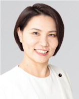 市來 伴子